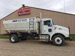 roto-mix-524-feed-mixer-mounted-on-kenworth-truck-3161