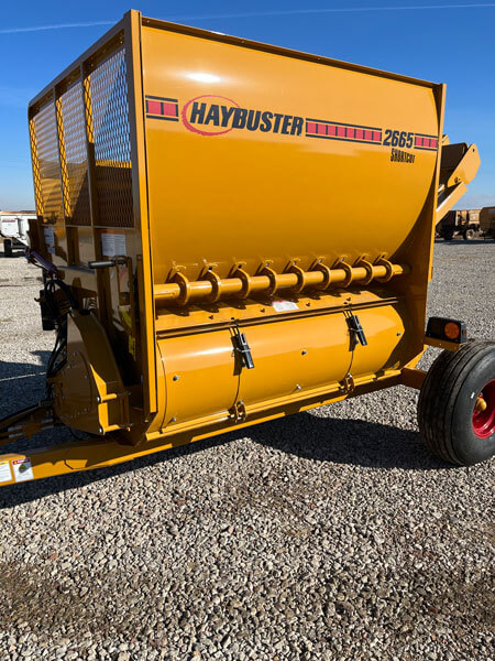 Haybuster-2665-Bale-Processor