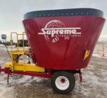 Supreme-400S-Vertical-Feed-Mixer