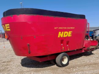 NDE-2656-Vertical-Mixer-Wagon