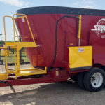 ***NEW*** Supreme 1000T Vertical Feed Mixer