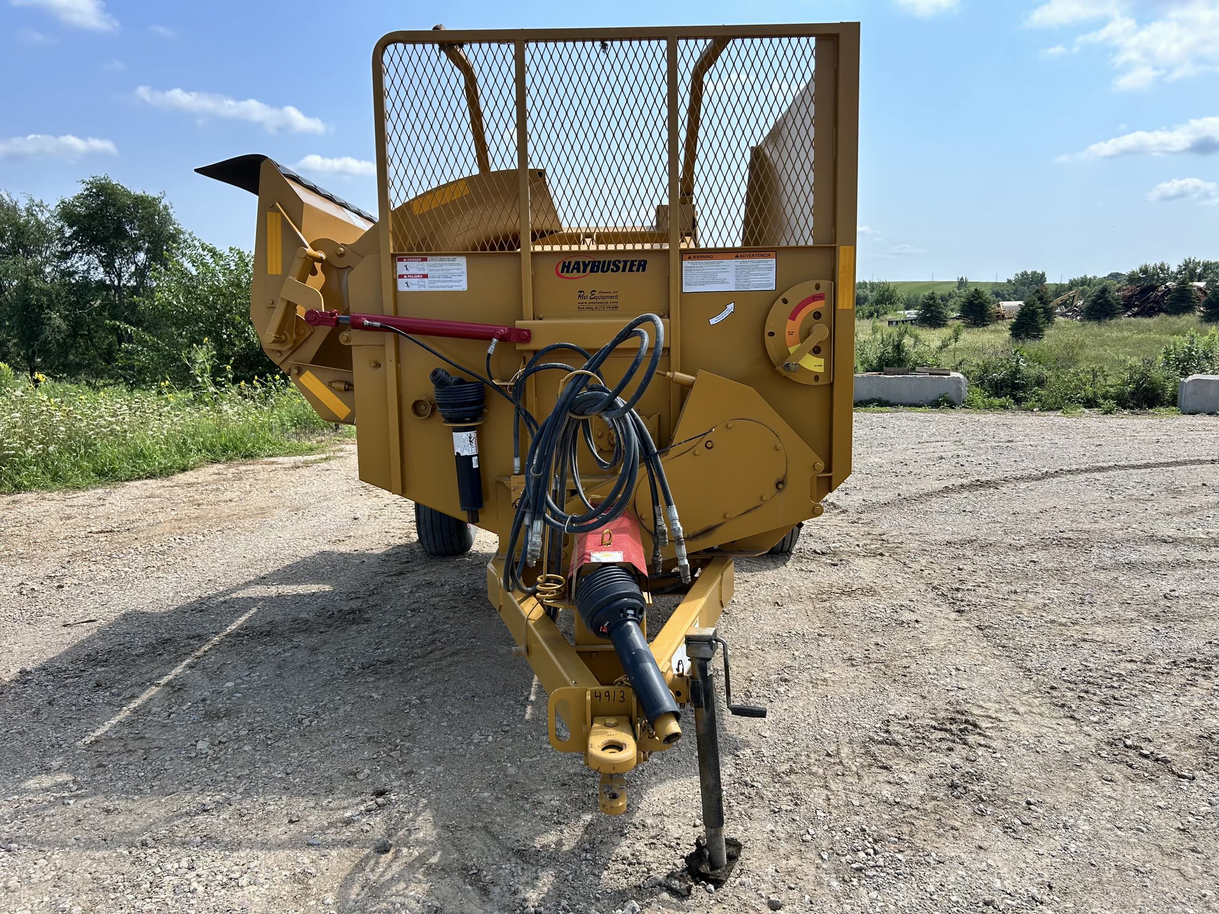 Haybuster 2650 Bale Processor - Image 2