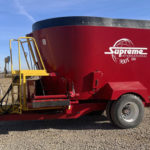Supreme 900T Vertical Feed Mixer