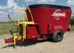Supreme 500T Vertical Feed Mixer