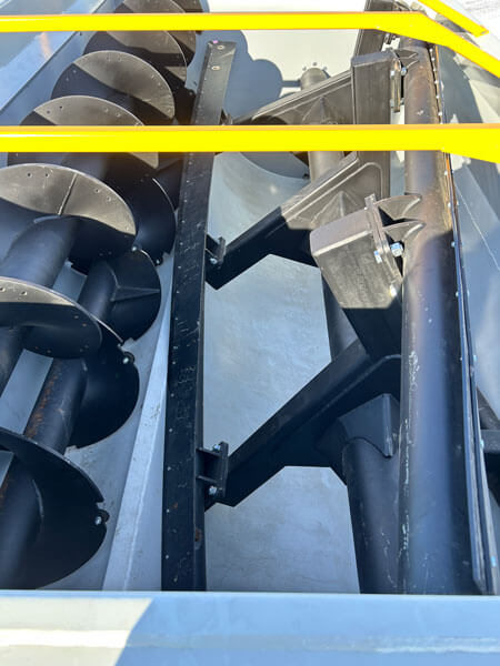 ***NEW*** Herd-Boss 6150 Reel Feed Mixer - Image 4