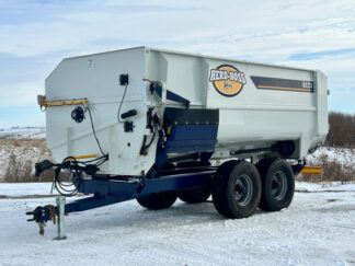 ***NEW*** Herd-Boss 6175 Reel Feed Mixer