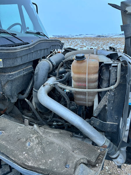 SAC 6160 Reel Feed Mixer Mounted on an 2015 IH 7400 Truck - Image 4