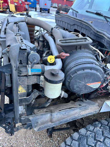 SAC 6160 Reel Feed Mixer Mounted on an 2015 IH 7400 Truck - Image 5