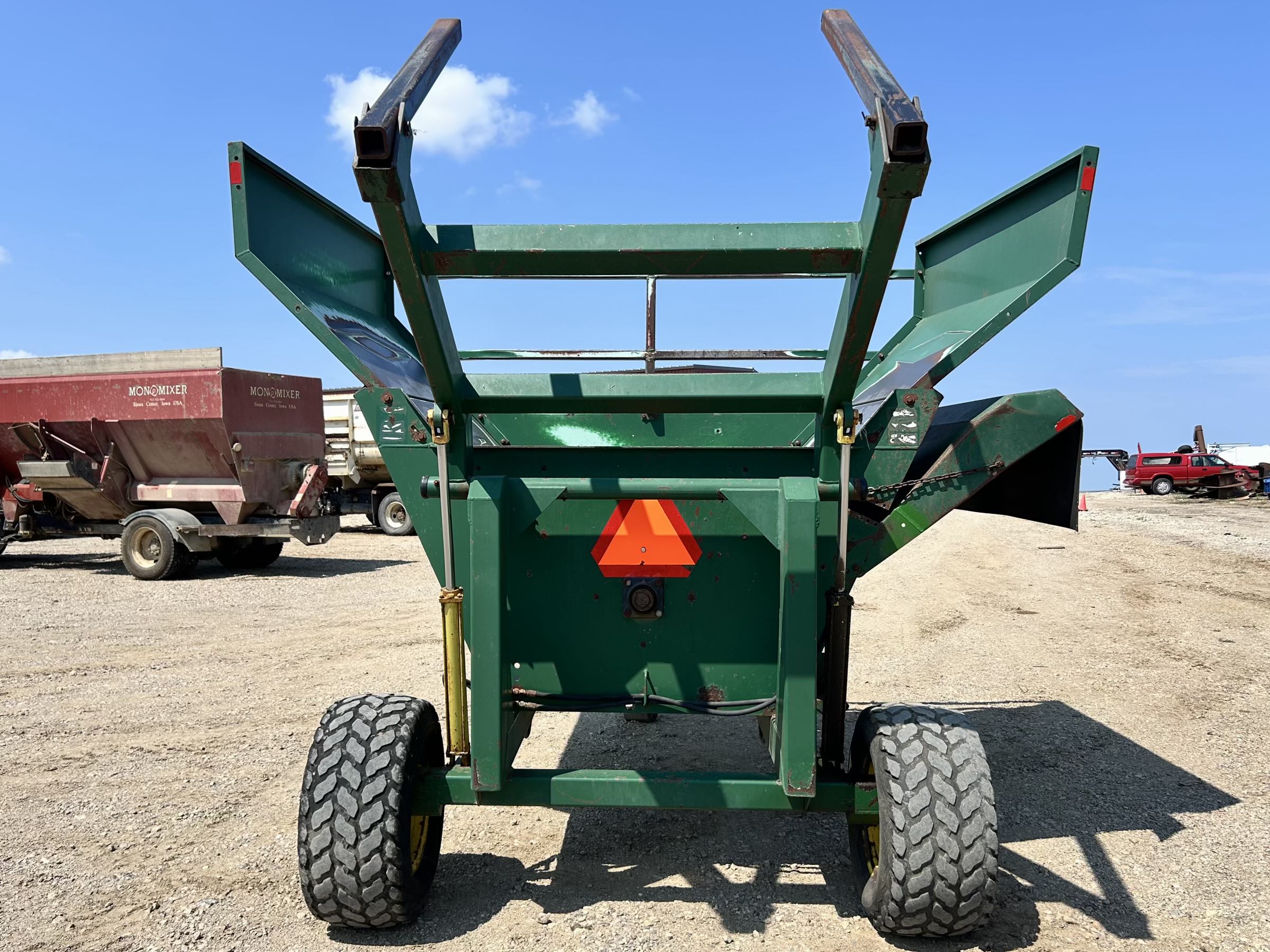Bale King 3100 Bale Shredder - Image 6