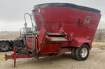 Supreme 900T Vertical Mixer Wagon