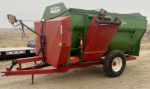 Farm Aid 340 Reel Feed Mixer