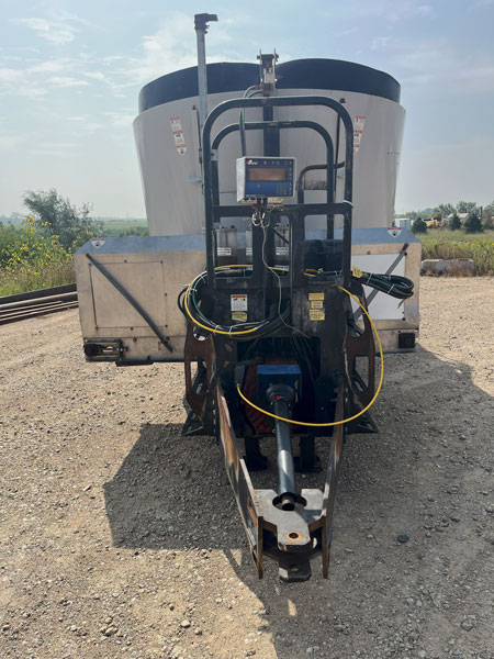 Penta 1720 Vertical Feed Mixer - Image 2