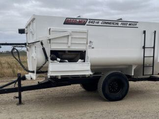 Roto-Mix 540-14 Reel Feed Mixer