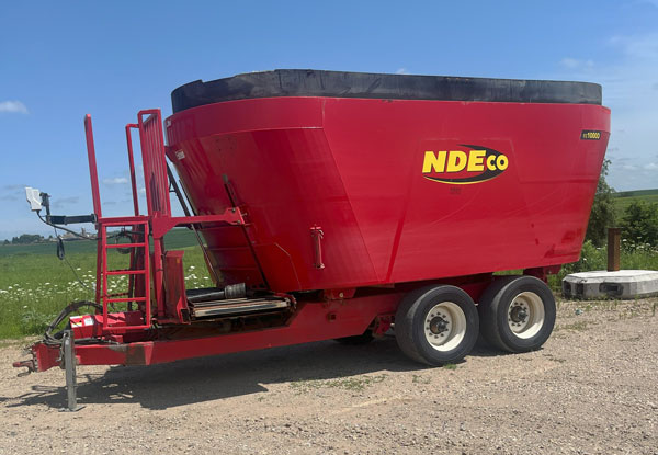 NDEco-FS1000D-Vertical-Feed-Mixer NDEco FS1000D Vertical Feed Mixer
