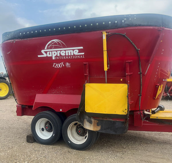 Supreme 1200T Vertical Feed Mixer - Image 3