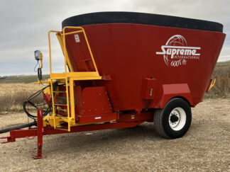 Supreme 600T Vertical Feed Mixer