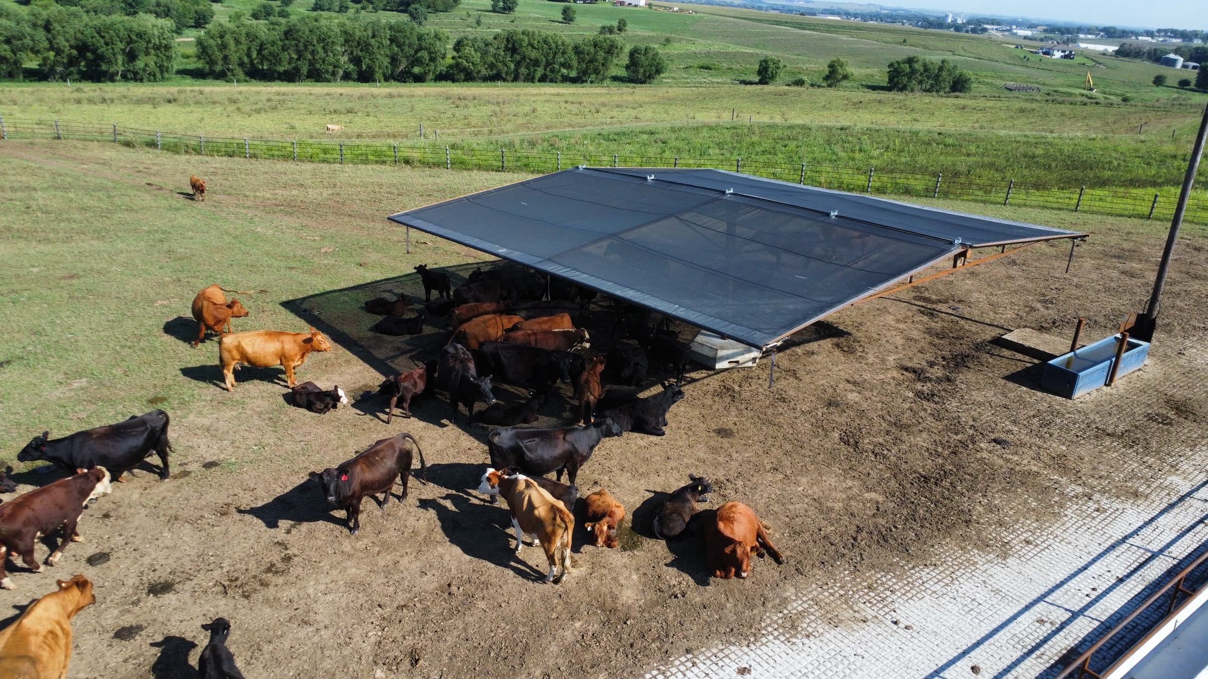 ***New*** Hanson Silo Easy Shade