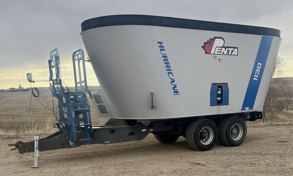 Penta-1130-Vertical-Feed-Mixer Penta 1130 Vertical Feed Mixer