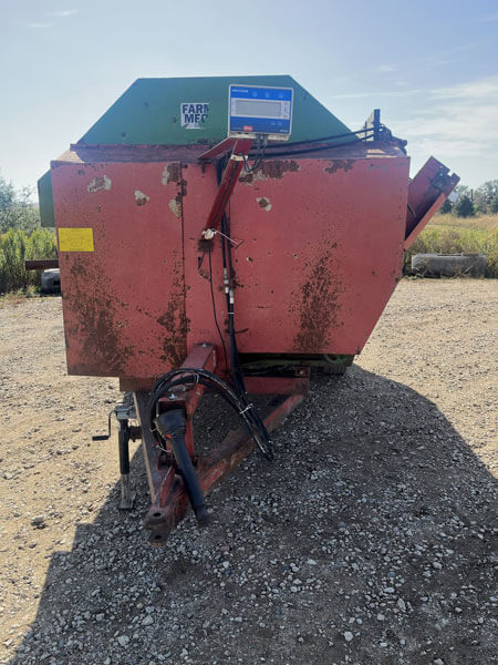 Farm Aid 340 Reel Feed Mixer - Image 2