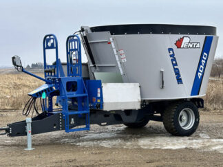***NEW*** Penta 4040 Vertical Feed Mixer
