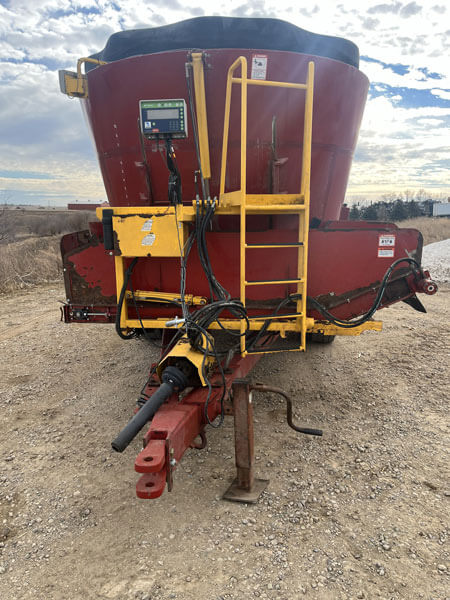 Supreme 1200T Vertical Feed Mixer - Image 2