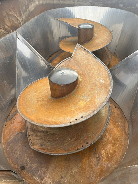 Supreme 1200T Vertical Feed Mixer - Image 6