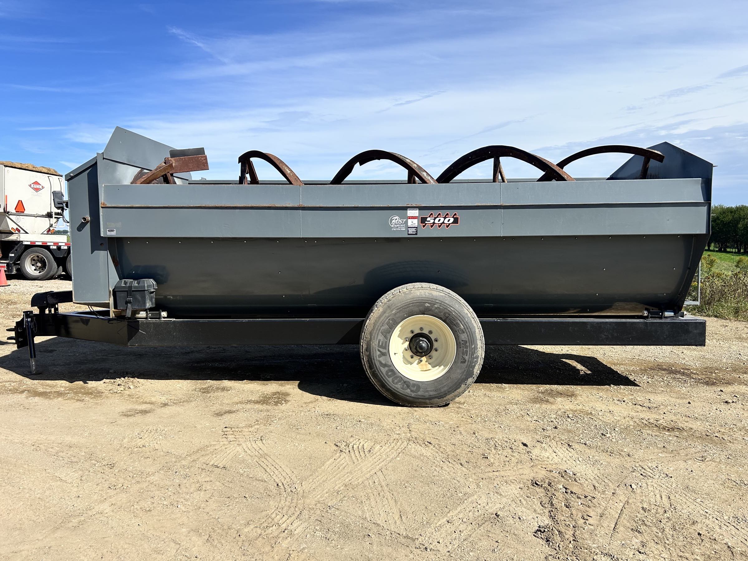 Farm Aid 500 Reel Feed Mixer - Image 8