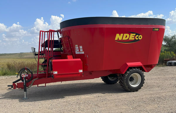 ***NEW*** NDEco U700D Vertical Feed Mixer