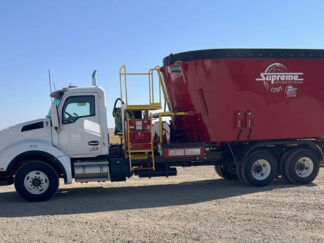 ***NEW*** Supreme 1250TM Vertical Mixer on a Kenworth Truck