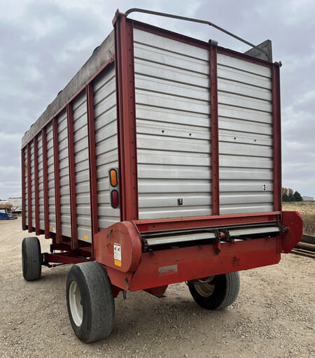 H&S 20' Silage Trailer - Image 4