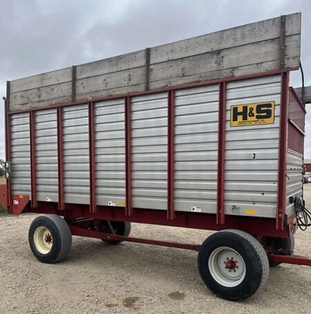 H&S 20' Silage Trailer - Image 3