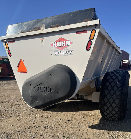 Kuhn Knight SLC 141 Manure Spreader - Image 3