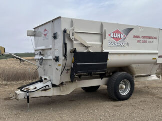 Kuhn Knight RC250 Reel Feed Mixer