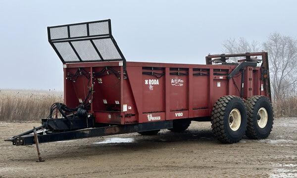 Roda V180 Manure Spreader