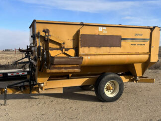 Knight 3042 Reel Feed Mixer