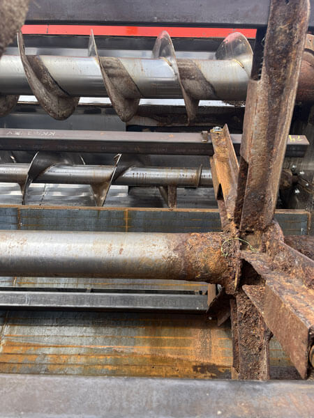 Kuhn Knight 3136 Reel Feed Mixer - Image 6