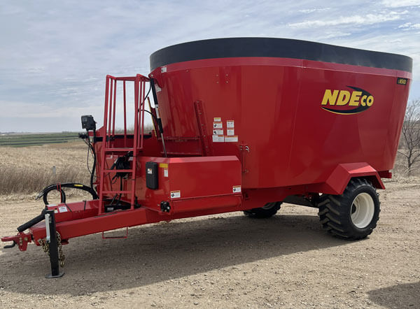NDEco-U850D-Vertical-Feed-Mixer ***NEW*** NDEco U850D Vertical Feed Mixer