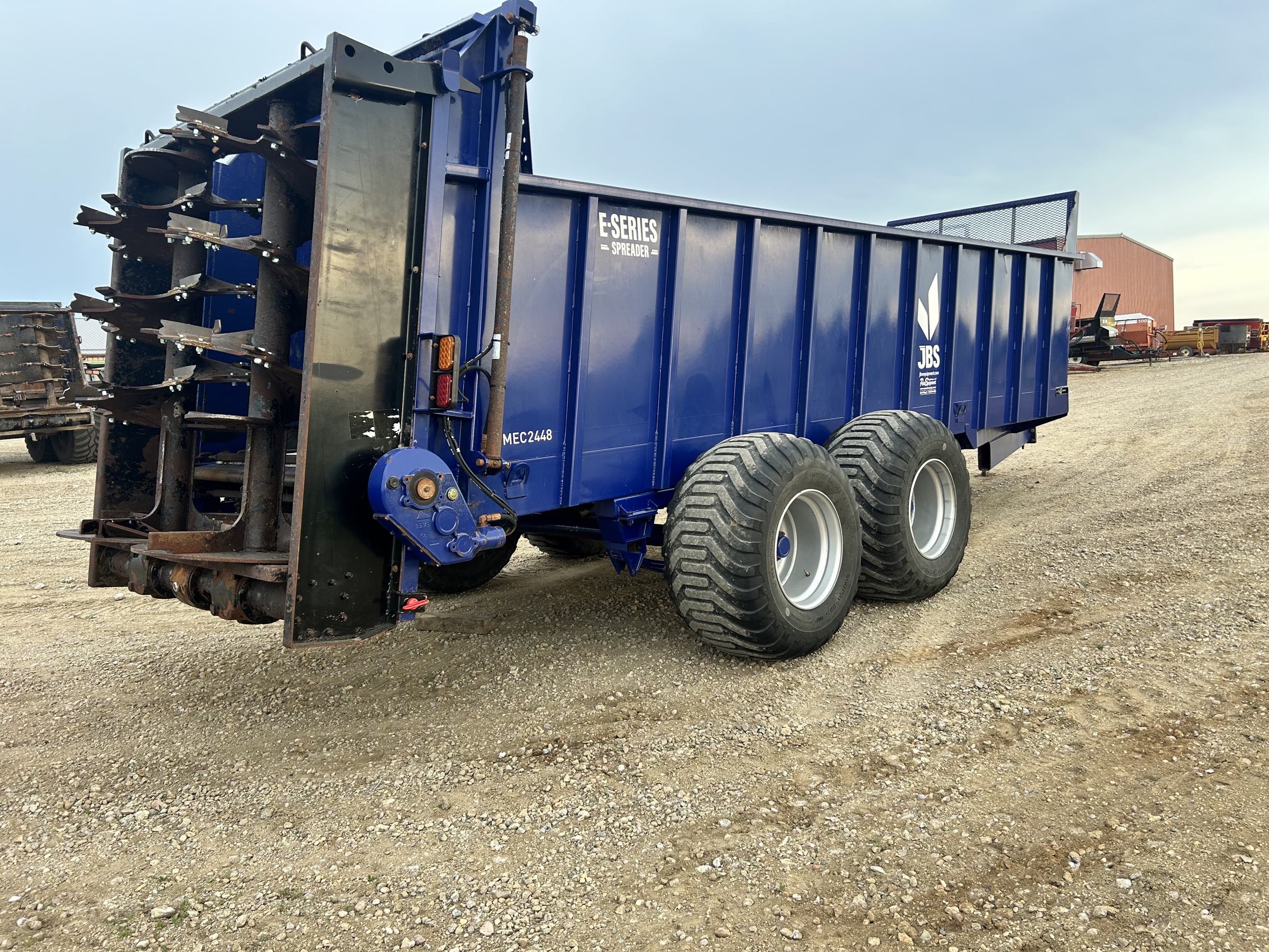 JBS 2448 Manure Spreader - Image 6