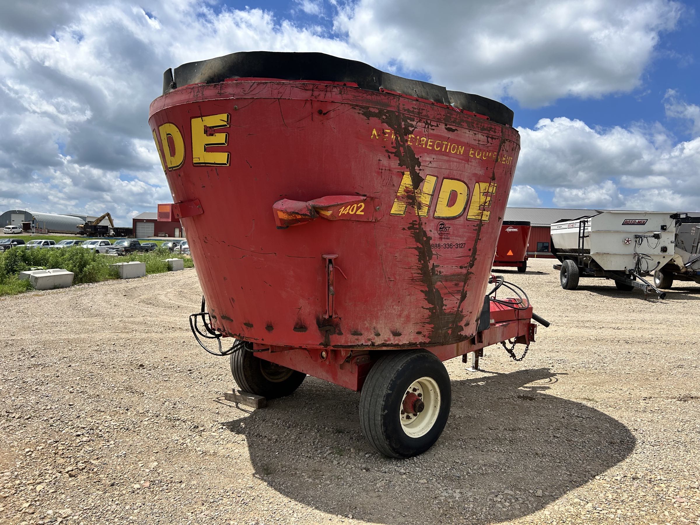 NDEco 1402 Vertical Feed Mixer - Image 5