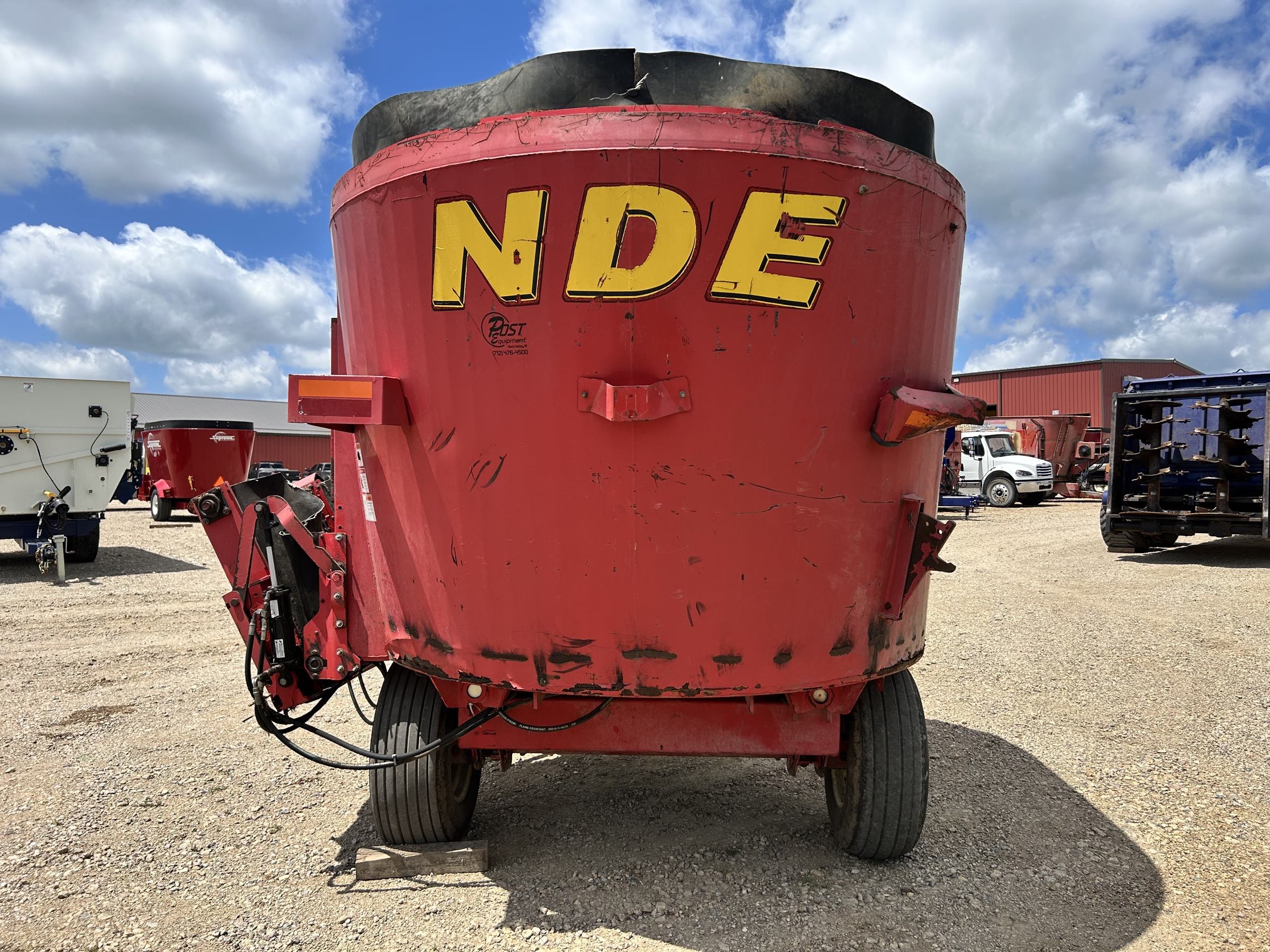 NDEco 1402 Vertical Feed Mixer - Image 6