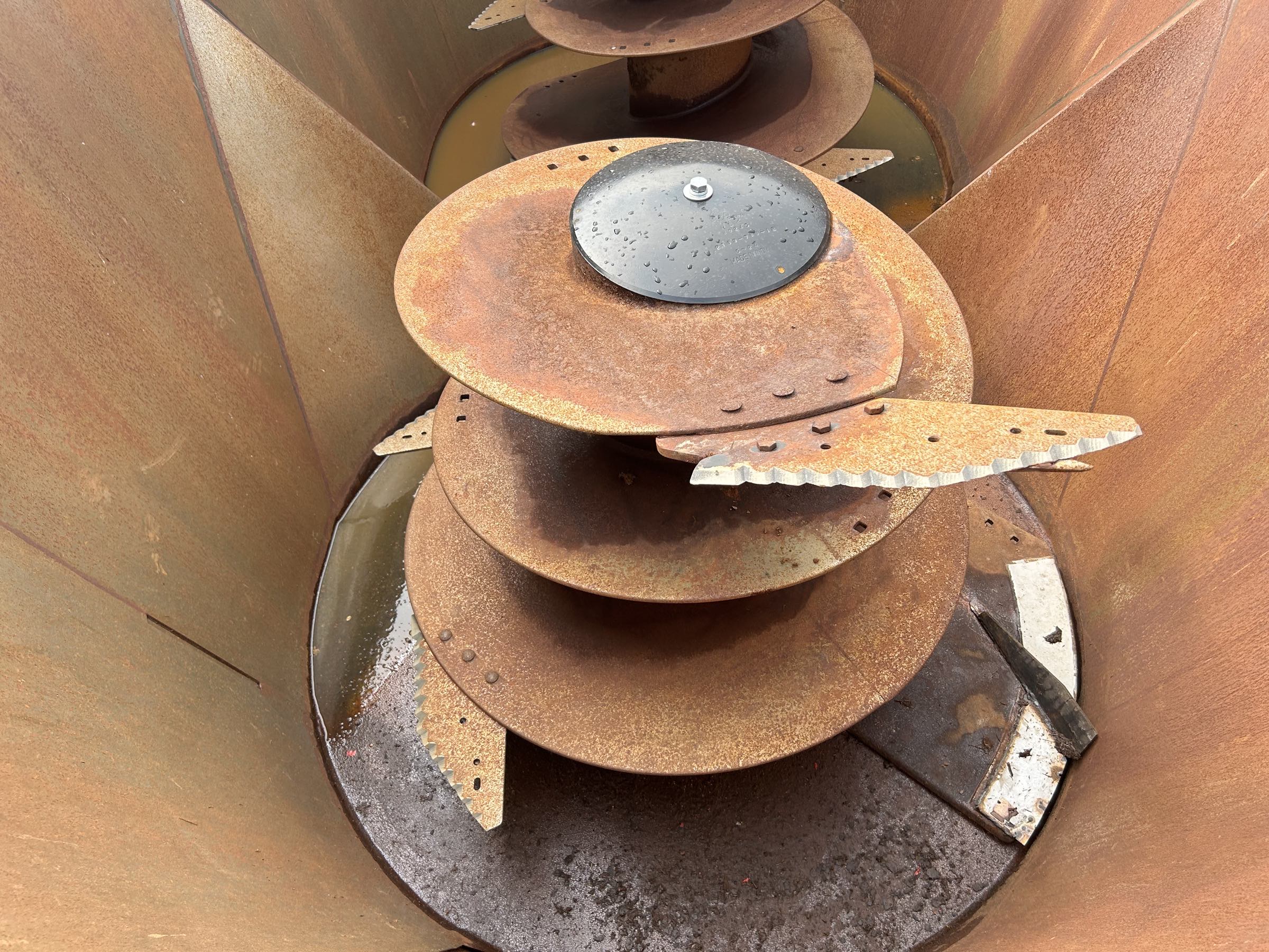 Supreme 900T Vertical Feed Mixer - Image 11