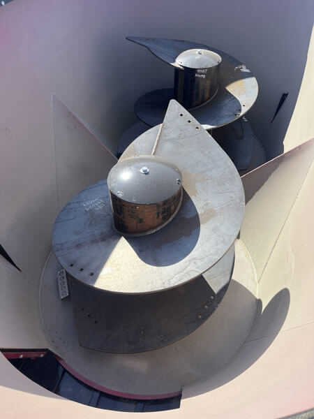 ***NEW*** Supreme 600T SD Vertical Feed Mixer - Image 6