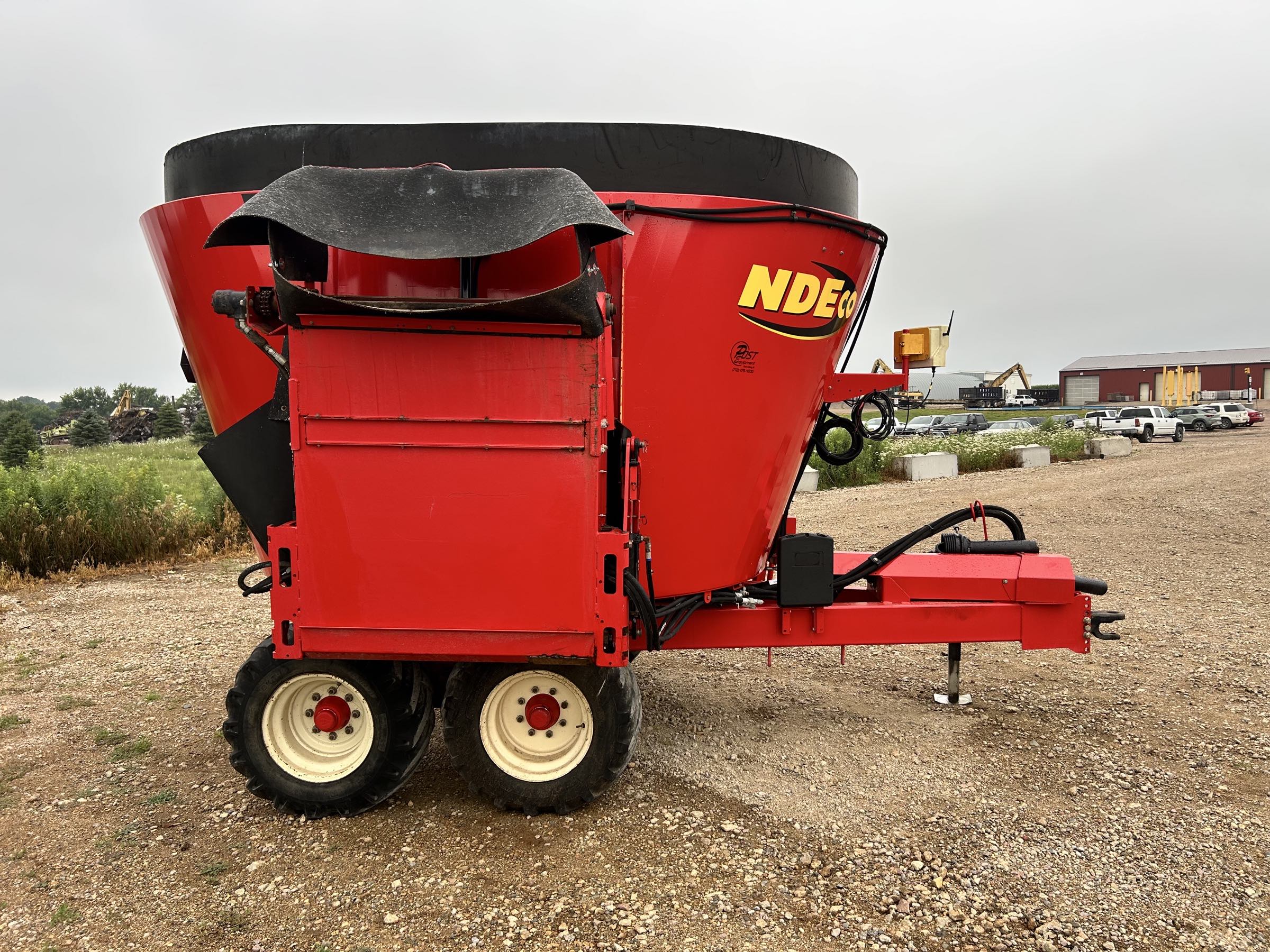 NDEco S500L Vertical Feed Mixer - Image 4