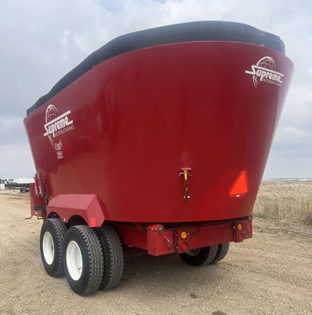 ***Consigned*** Supreme 1200T Vertical Feed Mixer - Image 4