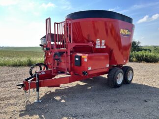 ***New*** NDEco FS550 Vertical Feed Mixer