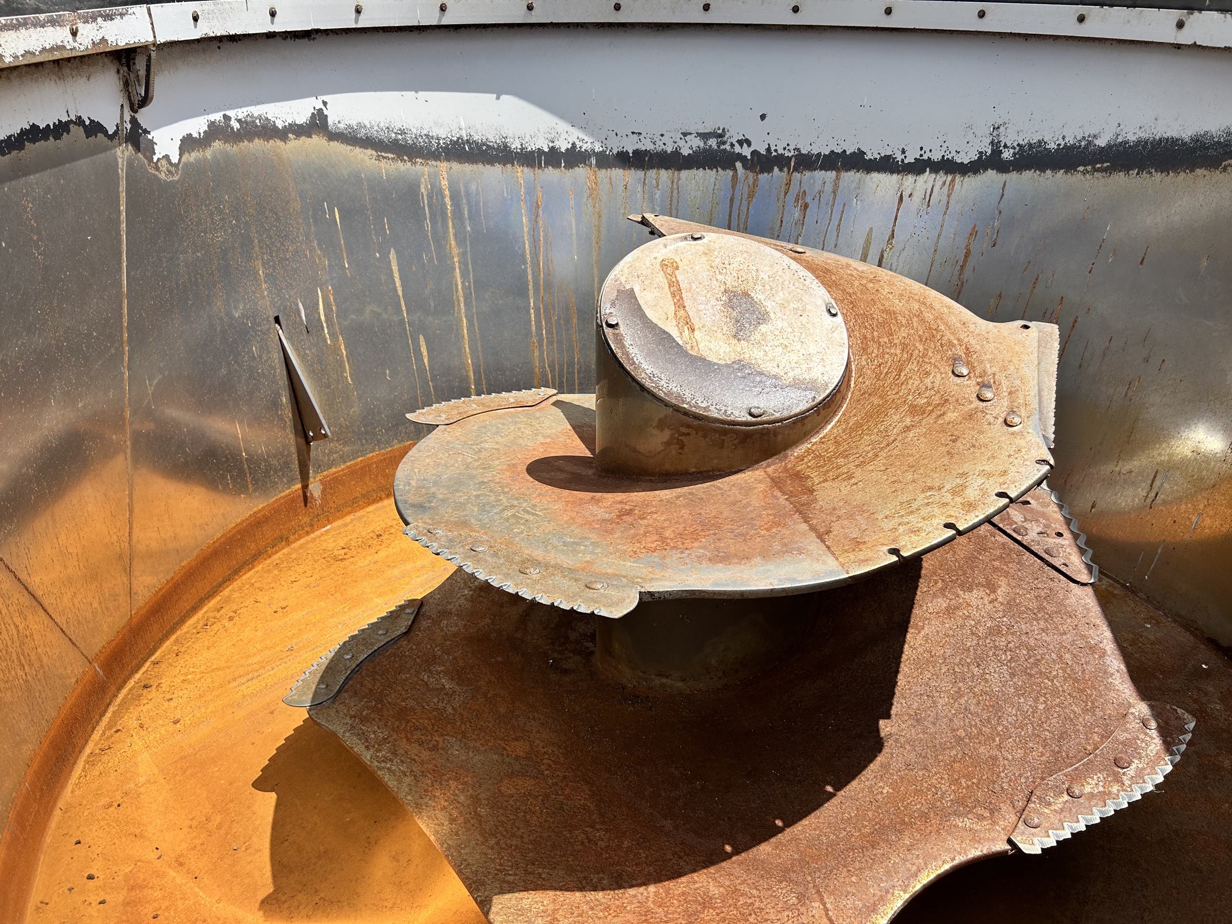 Penta 4030 Vertical Feed Mixer - Image 10