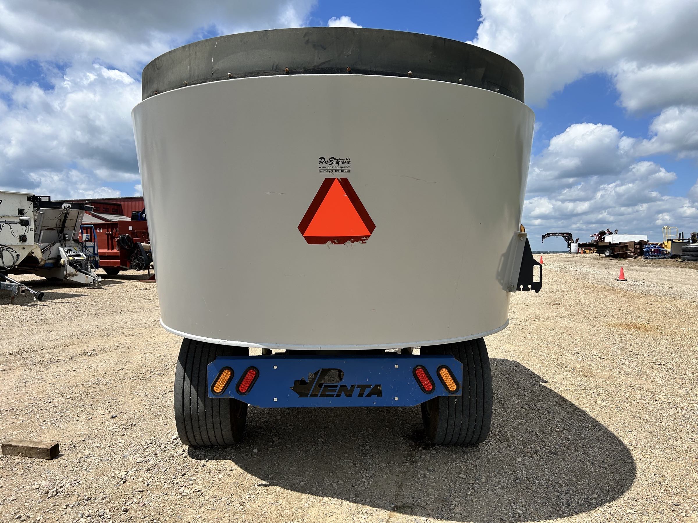 Penta 4030 Vertical Feed Mixer - Image 6