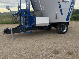 ***New*** Penta 5240 Vertical Feed Mixer