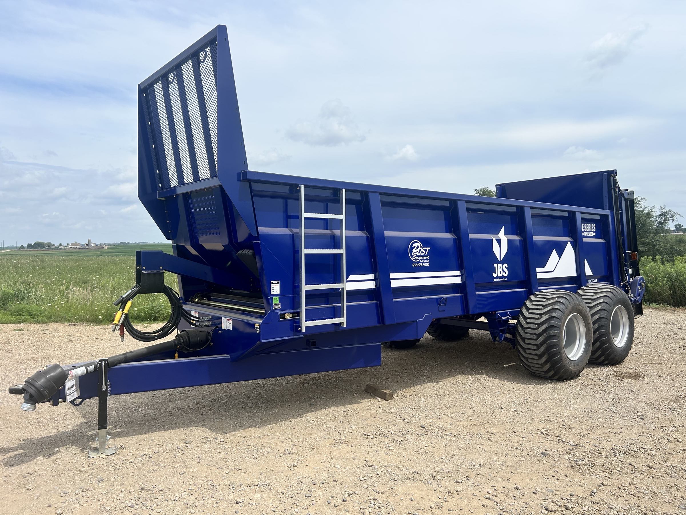 JBS-2448-VERTICAL-BEATER-MANURE-SPREADER-1 ***NEW*** JBS 2448-4.0 Manure Spreader