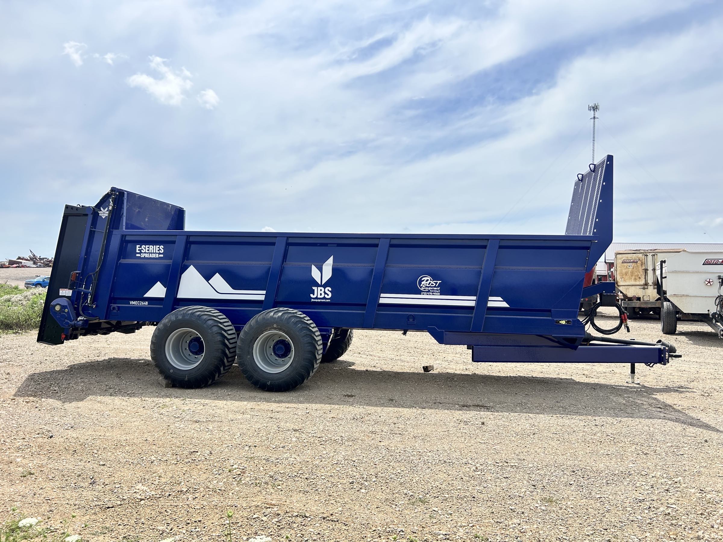 ***NEW*** JBS 2648-4.0 Manure Spreader - Image 4